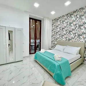 Virgy House Bed & Breakfast Napoli